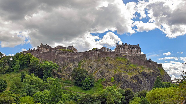 10 Edinburgh - Castle Edinburgh Castle