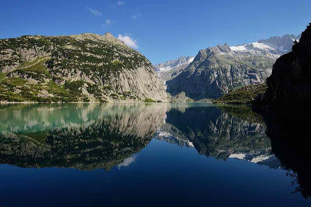 Most Stunning Lakes in Switzerland
