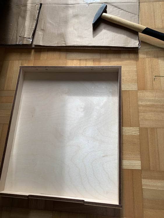 Nailing the Miniloo together