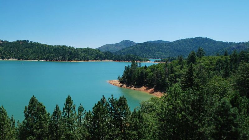 Shasta Lake