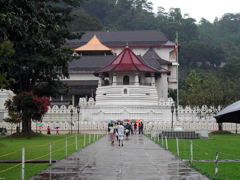 Temple of the Sacred Tooth