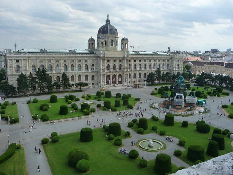 Maria-Theresien-Platz
