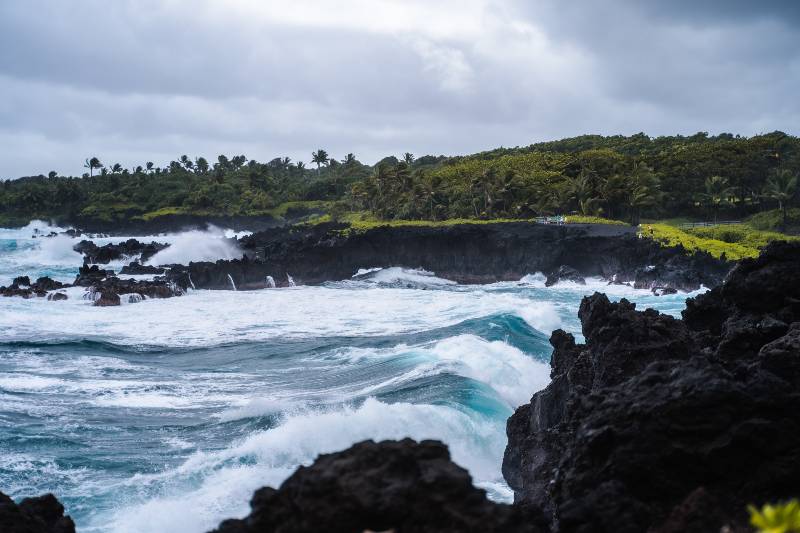 Waianapanapa State Park