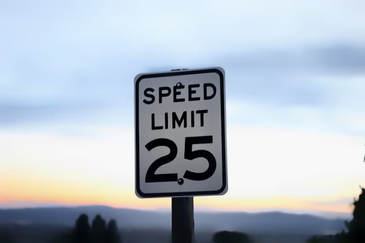 speed limit sign