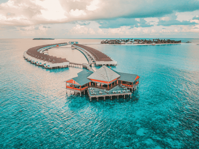 Is Maldives Expensive? Travel Cost + Tips To Travel On A Budget ⋆